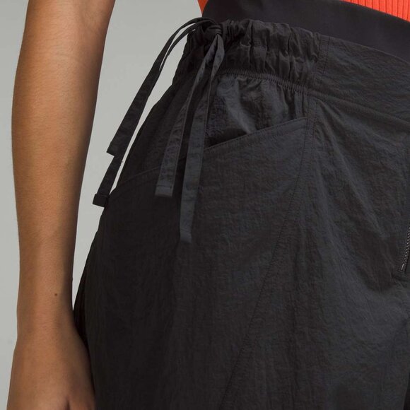 Lululemon Cinchable Wide-Leg High-Rise Pant Black Size 8 - Picture 2 of 5